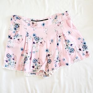 Factorie pink loose pleated floral fringe shorts